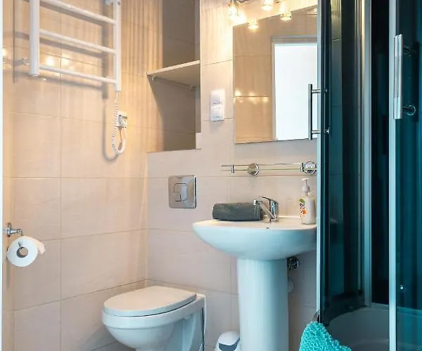 Skoro Swit Pod Sniezka Апартаменты *